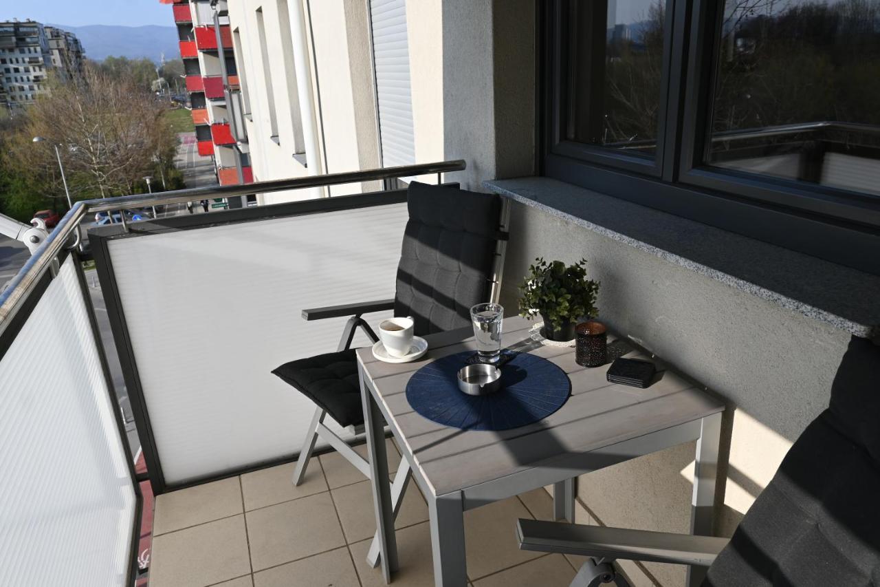 Lola Suite Zagreb Extérieur photo